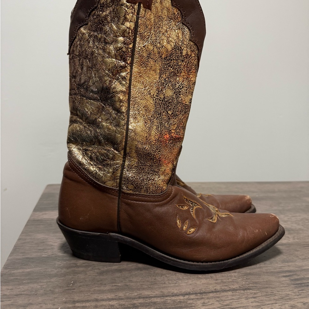 Canada West gold and Brown western Boots